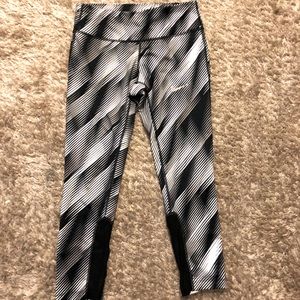 Nike Dri-fit cropped leggings